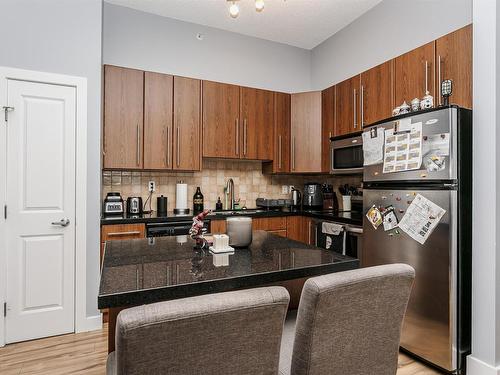 1203 9819 104 Street, Edmonton, AB - Indoor Photo Showing Kitchen