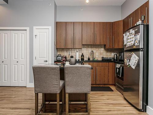 1203 9819 104 Street, Edmonton, AB - Indoor Photo Showing Kitchen