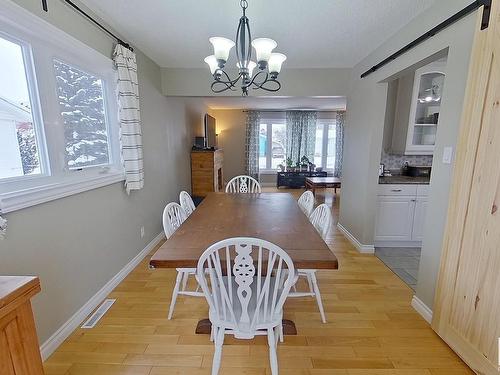 10512 104 Street, Westlock, AB - Indoor Photo Showing Dining Room