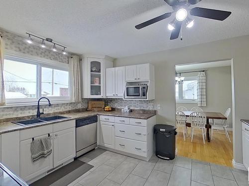 10512 104 Street, Westlock, AB - Indoor Photo Showing Kitchen With Double Sink