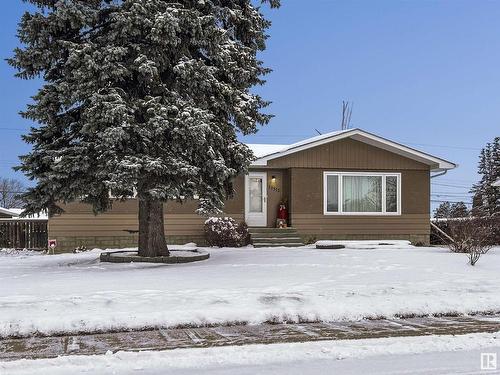 10512 104 Street, Westlock, AB - Outdoor