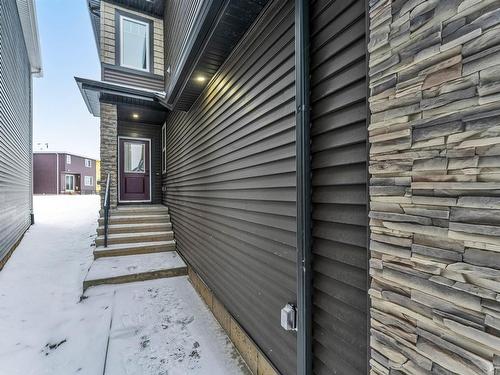 8416 228 Street, Edmonton, AB - Outdoor