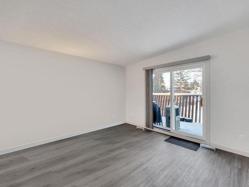 8918D 144 Avenue, Edmonton, AB - Indoor Photo Showing Other Room