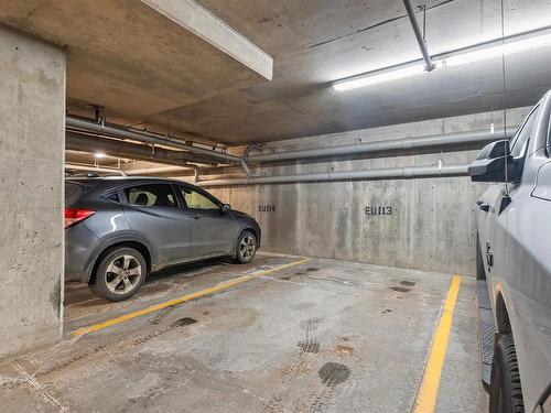 512 9910 107 Street, Morinville, AB - Indoor Photo Showing Garage