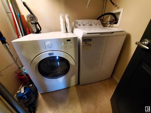 414 6925 199 Street Nw, Edmonton, AB - Indoor Photo Showing Laundry Room