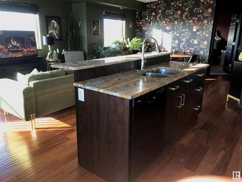 414 6925 199 Street Nw, Edmonton, AB - Indoor Photo Showing Kitchen With Double Sink