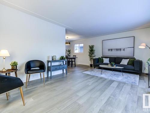 8233 154 Street, Edmonton, AB - Indoor Photo Showing Living Room