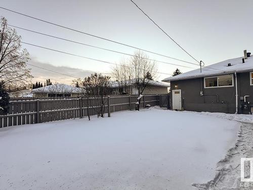 8233 154 Street, Edmonton, AB - Outdoor