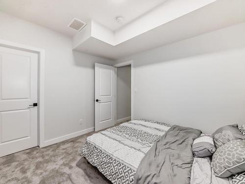 1215 Eaton Lane, Edmonton, AB - Indoor Photo Showing Bedroom