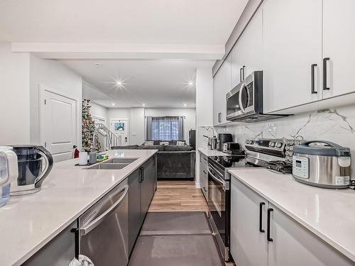 1215 Eaton Lane, Edmonton, AB - Indoor Photo Showing Kitchen With Double Sink With Upgraded Kitchen