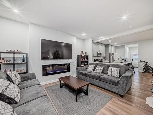 1215 Eaton Lane, Edmonton, AB - Indoor Photo Showing Living Room