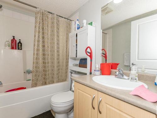 A313 11445 Ellerslie Road Sw, Edmonton, AB - Indoor Photo Showing Bathroom