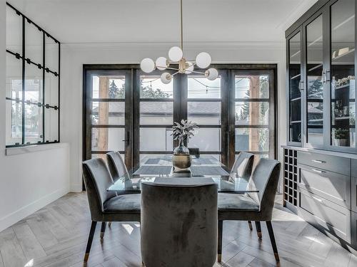 14713 88 Avenue, Edmonton, AB - Indoor Photo Showing Dining Room