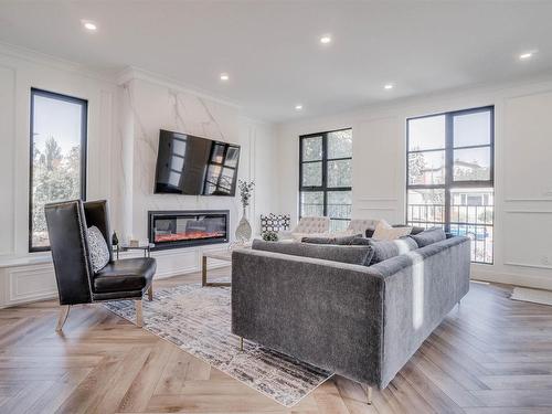 14713 88 Avenue, Edmonton, AB - Indoor Photo Showing Living Room With Fireplace