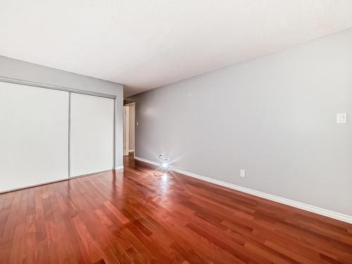 18 10160 119 Street Nw, Edmonton, AB - Indoor Photo Showing Other Room