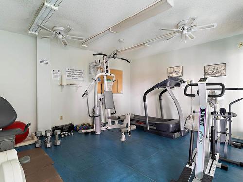 204 18004 95 Avenue, Edmonton, AB - Indoor Photo Showing Gym Room