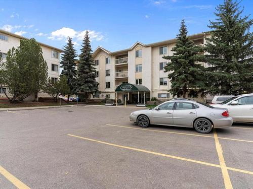 204 18004 95 Avenue, Edmonton, AB - Outdoor With Facade