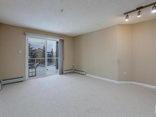 216 151 Edwards Drive Sw, Edmonton, AB - Indoor Photo Showing Other Room