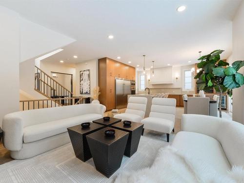 6A Marlboro Road, Edmonton, AB - Indoor Photo Showing Living Room