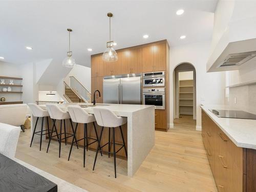 6A Marlboro Road, Edmonton, AB - Indoor Photo Showing Kitchen With Upgraded Kitchen