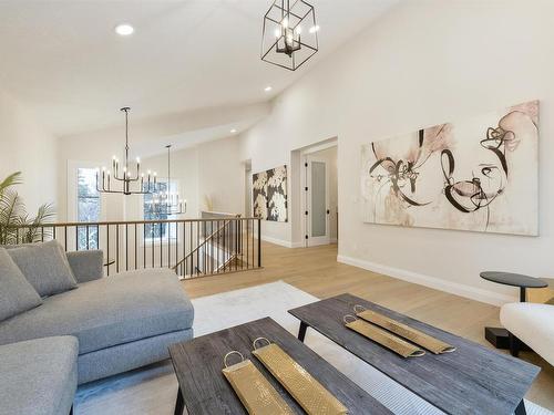 6A Marlboro Road, Edmonton, AB - Indoor Photo Showing Living Room