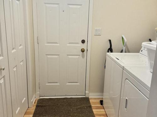 4607 Champagne Drive, Athabasca Town, AB - Indoor Photo Showing Laundry Room