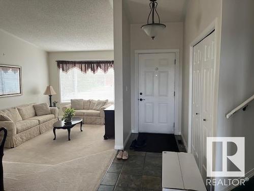 4607 Champagne Drive, Athabasca Town, AB - Indoor Photo Showing Living Room