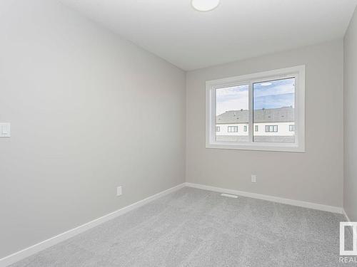 32 Chambery Crescent, St. Albert, AB - Indoor Photo Showing Other Room