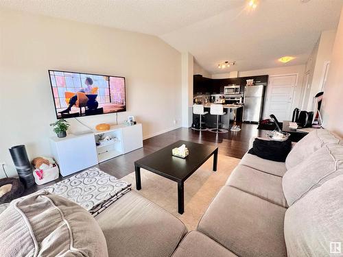 14808 125 Street, Edmonton, AB - Indoor Photo Showing Living Room