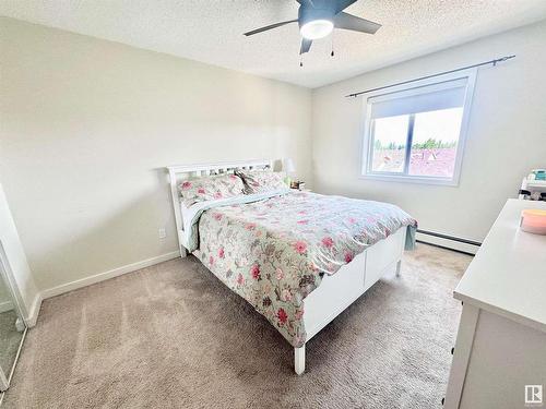 14808 125 Street, Edmonton, AB - Indoor Photo Showing Bedroom