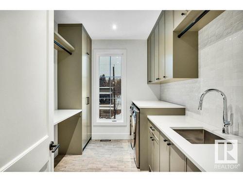 14112 96 Avenue, Edmonton, AB - Indoor Photo Showing Kitchen