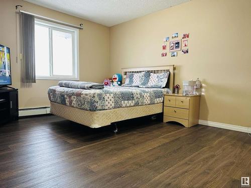 412 245 Edwards Dr, Edmonton, AB - Indoor Photo Showing Bedroom