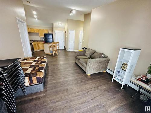 412 245 Edwards Dr, Edmonton, AB - Indoor Photo Showing Other Room