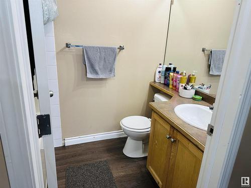 412 245 Edwards Dr, Edmonton, AB - Indoor Photo Showing Bathroom