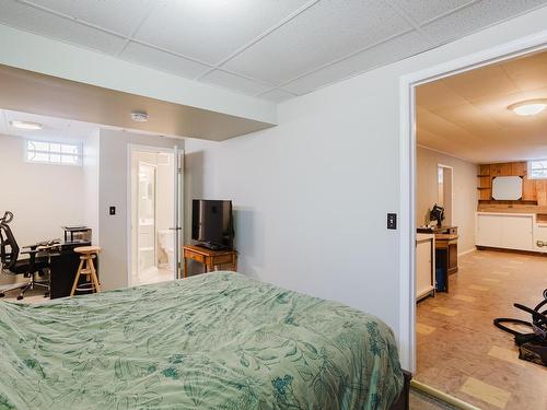 14632 95 Avenue, Edmonton, AB - Indoor Photo Showing Bedroom