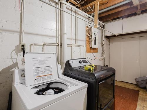 14632 95 Avenue, Edmonton, AB - Indoor Photo Showing Laundry Room