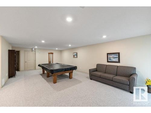 10860 11 Avenue, Edmonton, AB - Indoor Photo Showing Other Room