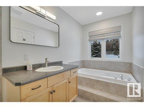 240 49547 Rge Road 243, Rural Leduc County, AB - Indoor Photo Showing Bathroom