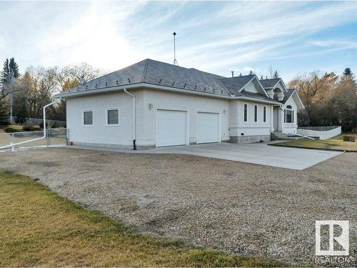 240 49547 Rge Road 243, Rural Leduc County, AB - Outdoor