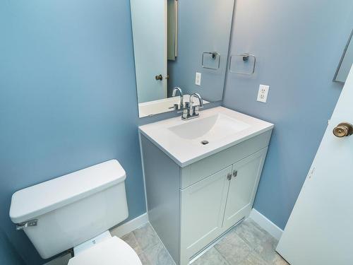 304 10732 86 Avenue, Edmonton, AB - Indoor Photo Showing Bathroom