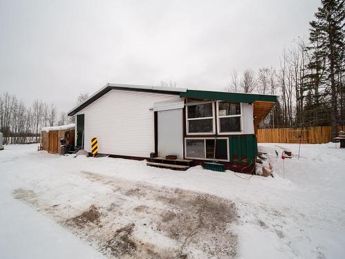 11 8510 Hwy 16 W, Rural Yellowhead, AB - Outdoor With Exterior