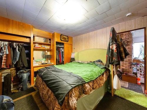 11 8510 Hwy 16 W, Rural Yellowhead, AB - Indoor Photo Showing Bedroom