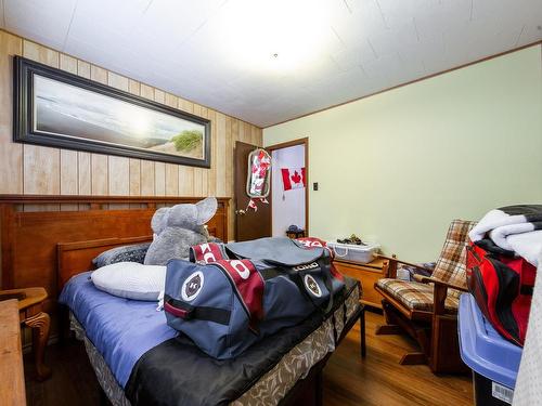 11 8510 Hwy 16 W, Rural Yellowhead, AB - Indoor Photo Showing Bedroom