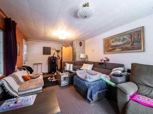 11 8510 Hwy 16 W, Rural Yellowhead, AB - Indoor Photo Showing Other Room