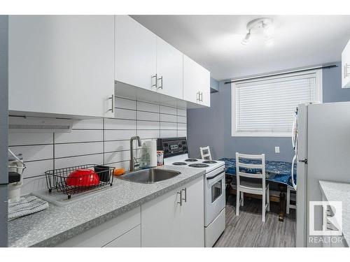 6 10230 122 Street, Edmonton, AB - Indoor Photo Showing Kitchen