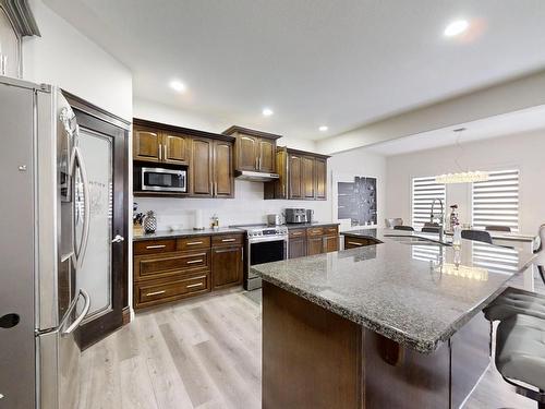 115 Lakeland Drive, Beaumont, AB - Indoor Photo Showing Kitchen