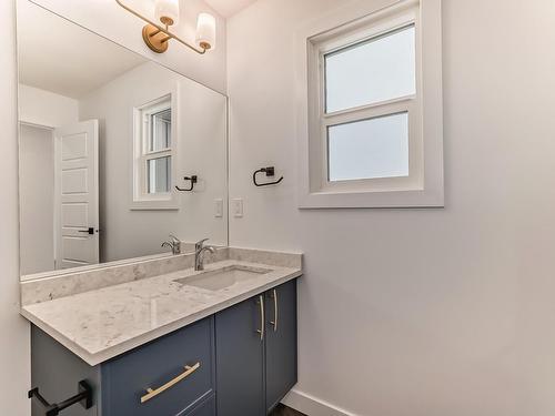 207 Kettyl Co Nw, Leduc, AB - Indoor Photo Showing Bathroom