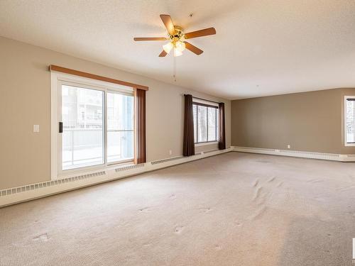 113 70 Crystal Lane, Sherwood Park, AB - Indoor Photo Showing Other Room