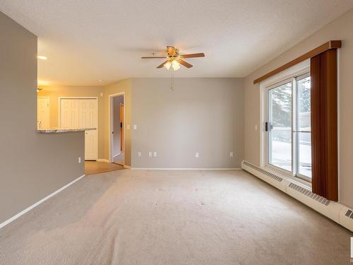 113 70 Crystal Lane, Sherwood Park, AB - Indoor Photo Showing Other Room