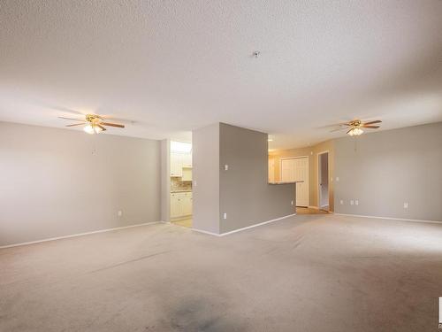 113 70 Crystal Lane, Sherwood Park, AB - Indoor